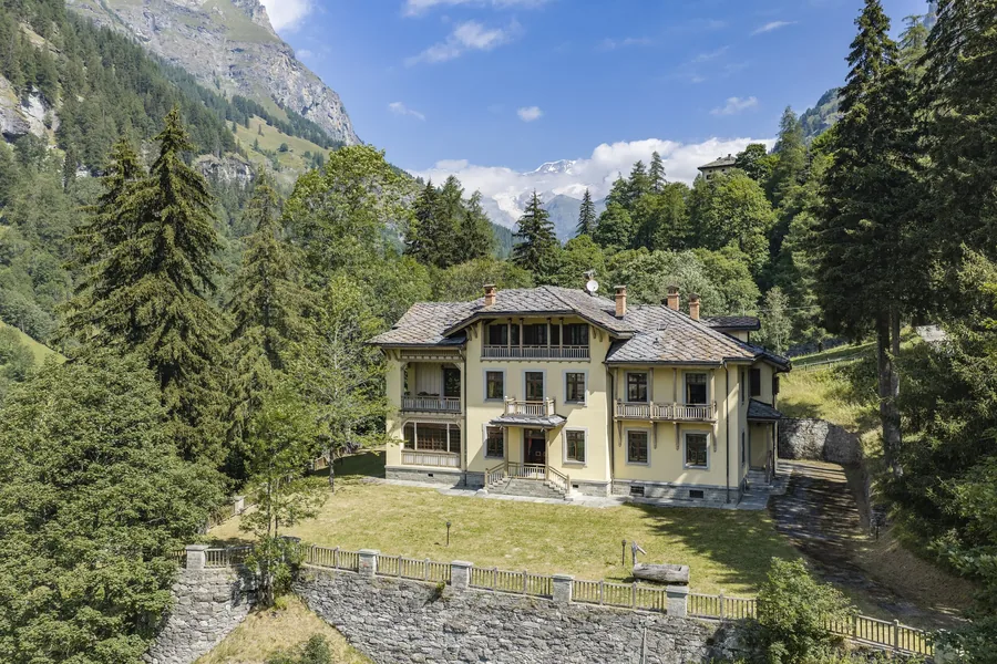 Villa Laubenò in Gressoney-Saint-Jean in the Aosta Valley, offered by Engel & Völkers